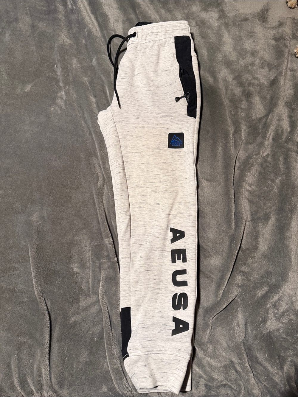 American Eagle Outfitters Light Heather Gray Joggers with Black Trim